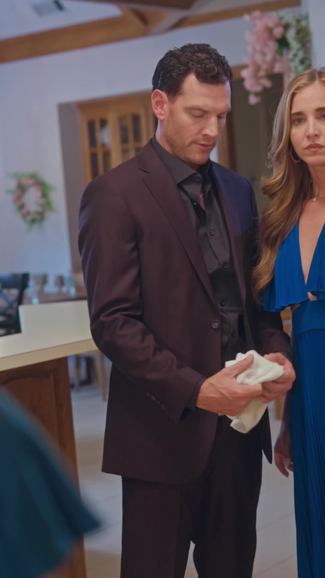 Episodio 35 de Alquilé un marido multimillonario para la Navidad