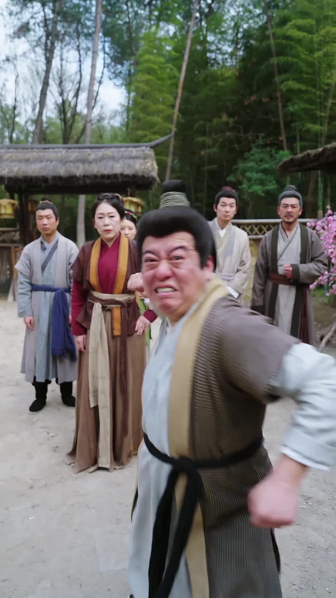 Episodio 4 de Amar a mis esposas me hace fuerte