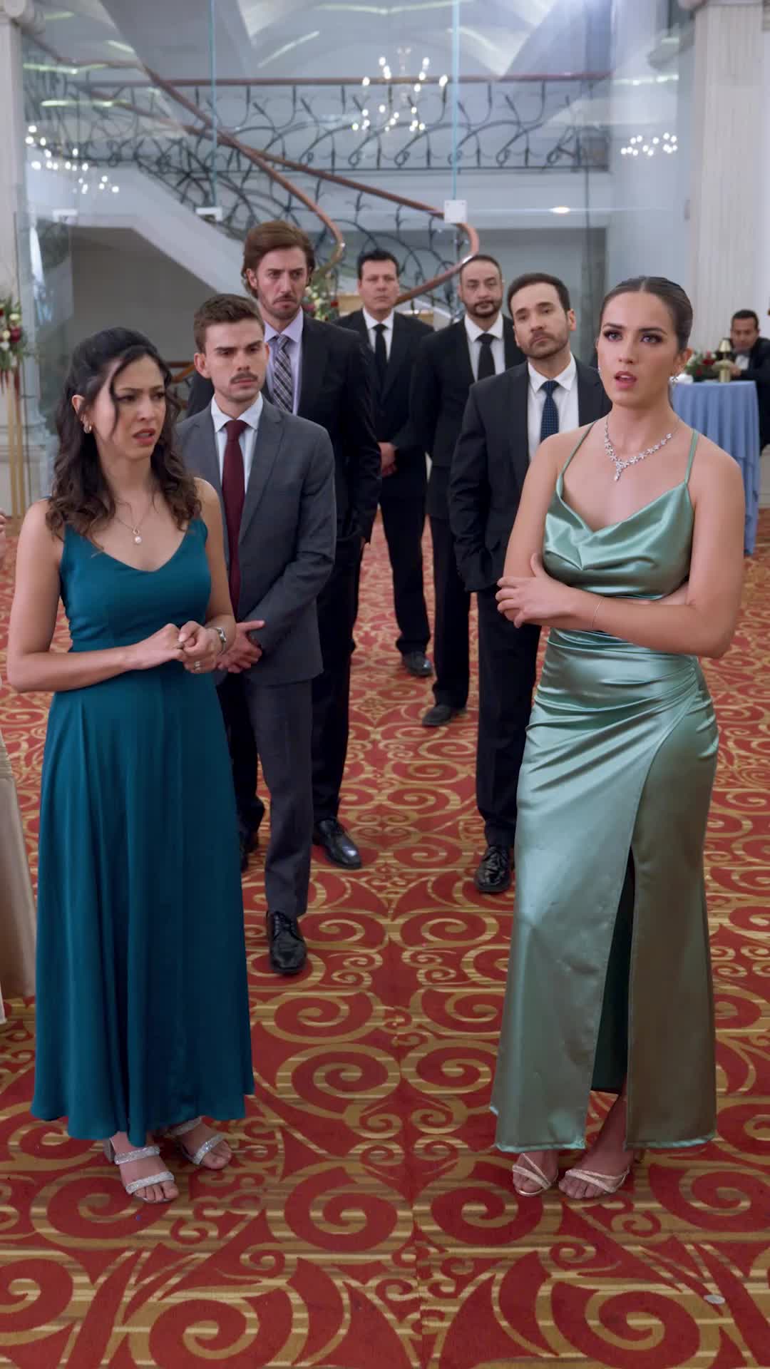 Episodio 23 de Apártense, llegó el magnate