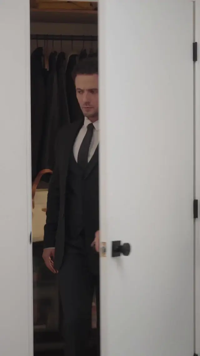 Episodio 15 de ¡Ayuda! ¡Mi jefe sexy tiene mis fotos íntimas!