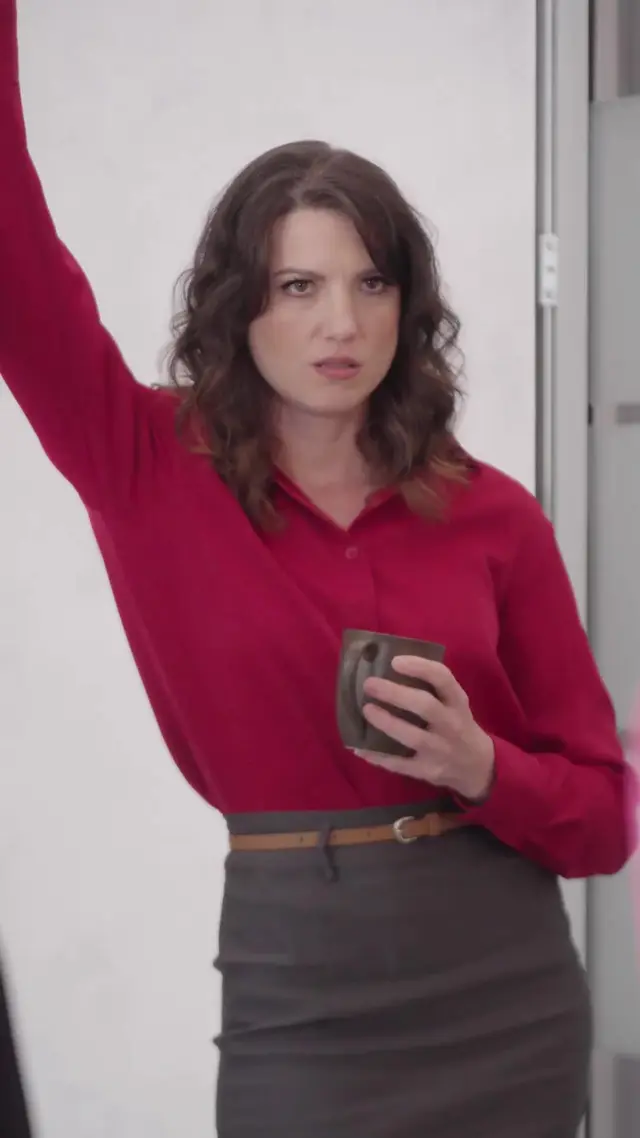 Episodio 18 de ¡Ayuda! ¡Mi jefe sexy tiene mis fotos íntimas!