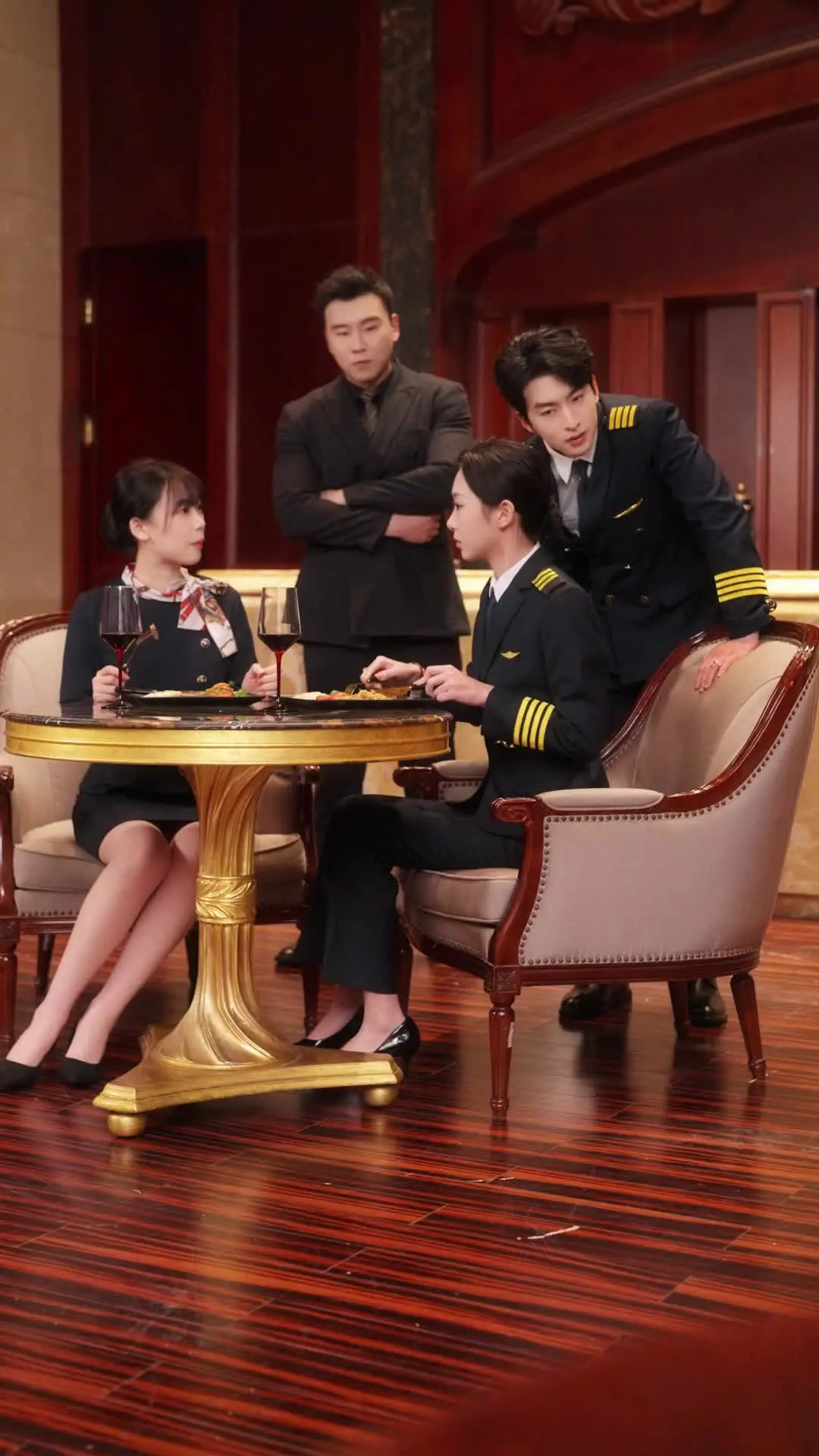 Episodio 28 de Capitán, Mayday por amor