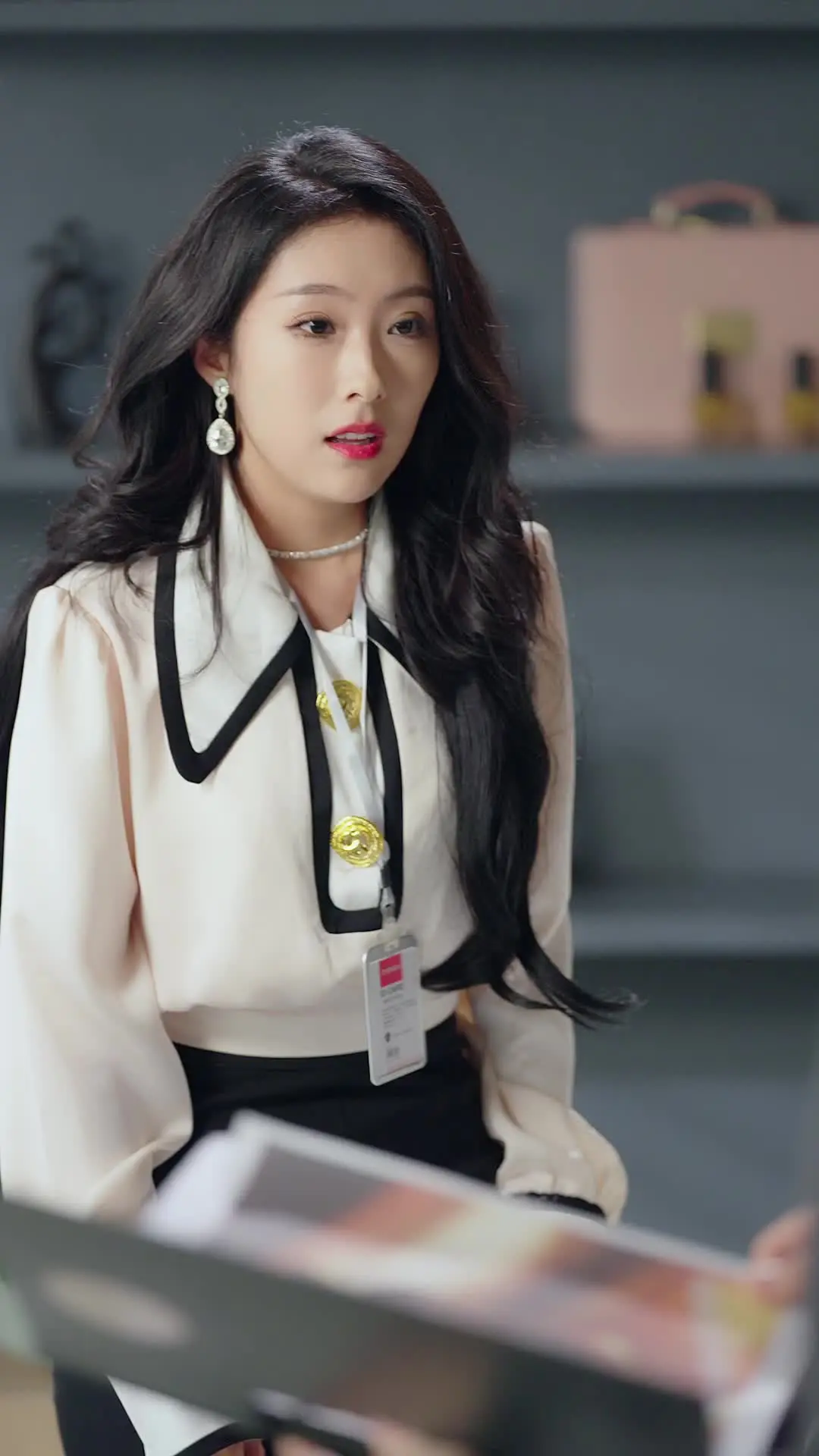 Episodio 10 de CEO,la practicante es su mujer