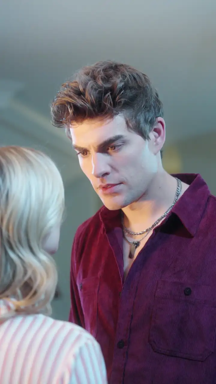 Episodio 16 de Cómo Besar a un Vampiro