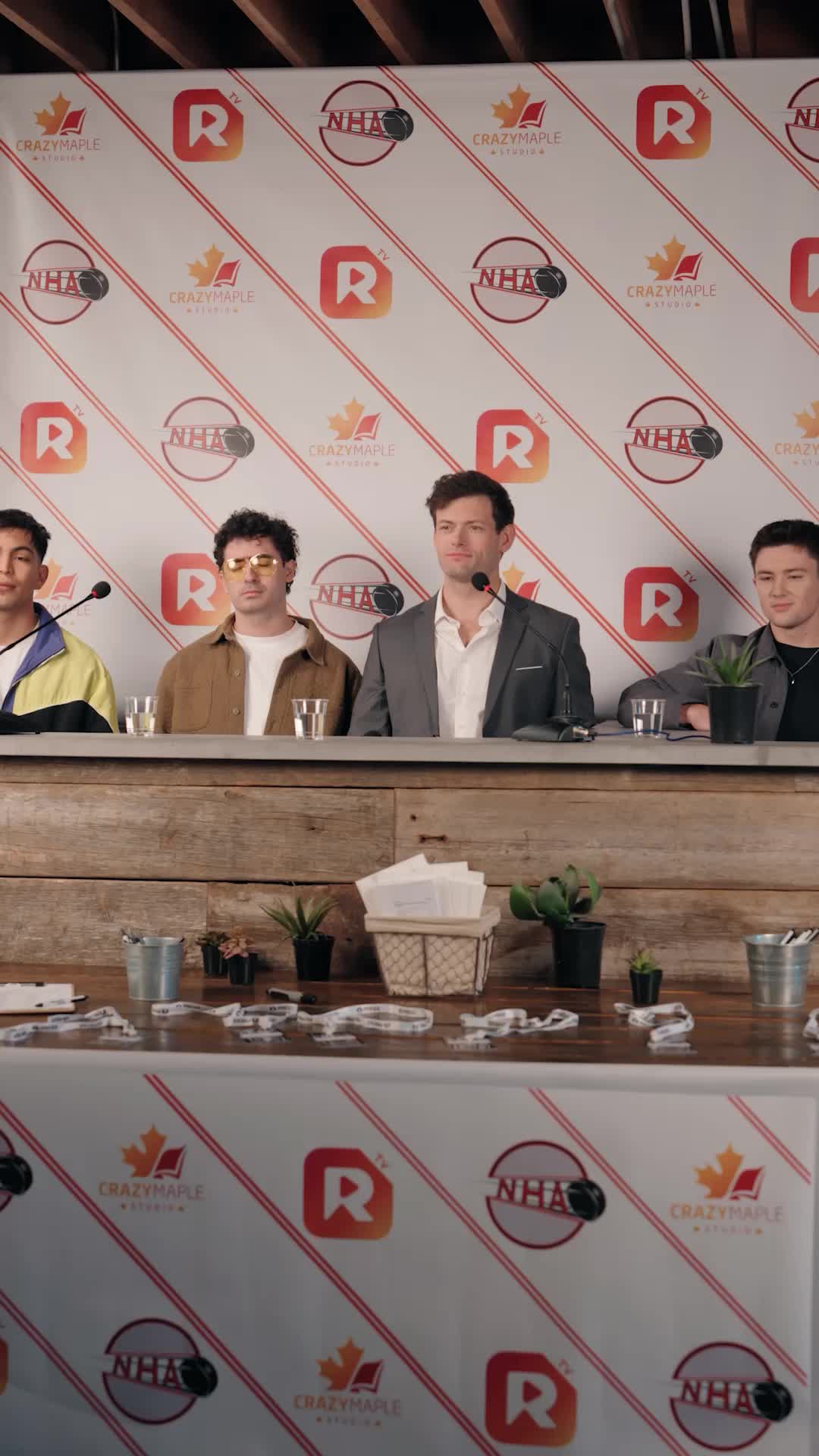 Episodio 1 de Cómo Deshacerse de una Estrella del Hockey