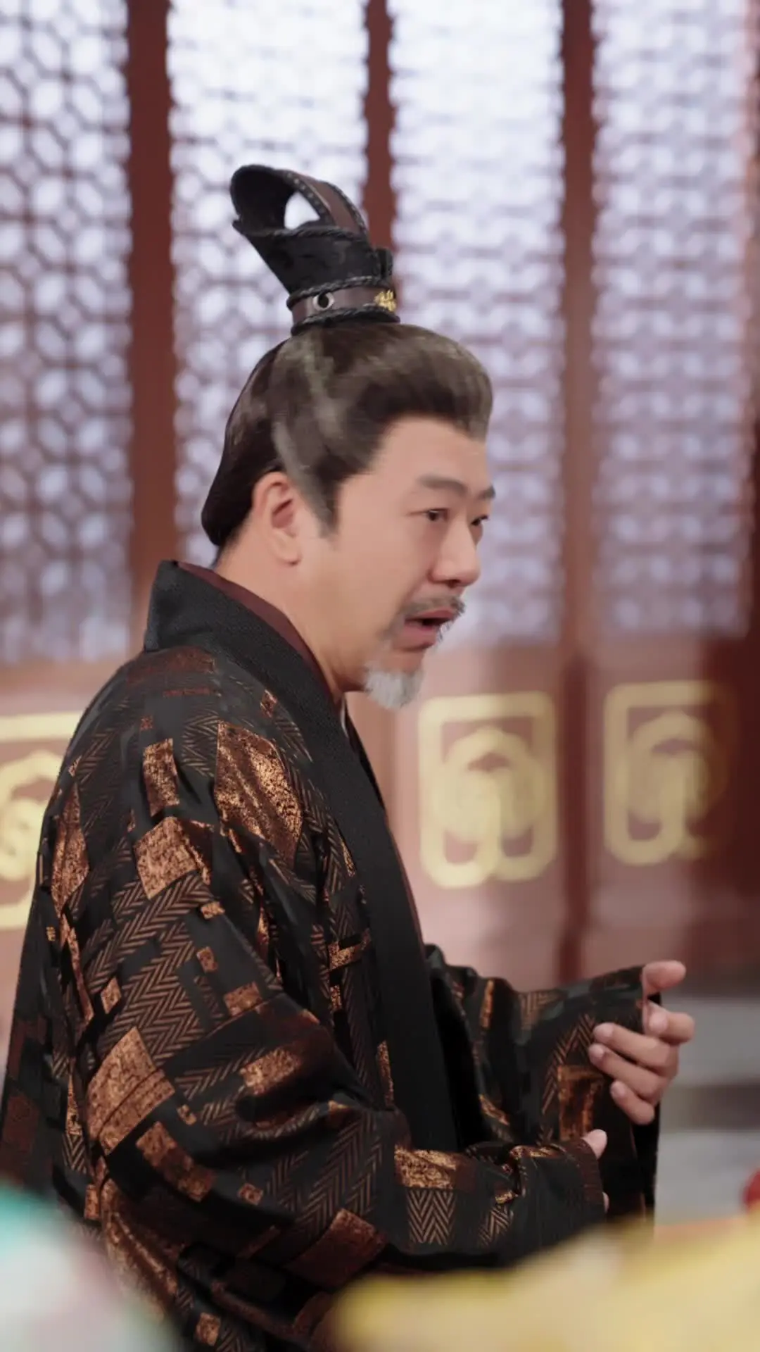 Episodio 10 de Coroné a mi papá inútil