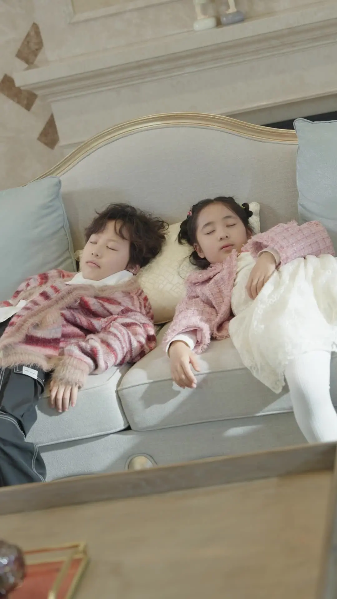 Episodio 11 de Criando hijos, aplastando enemigos