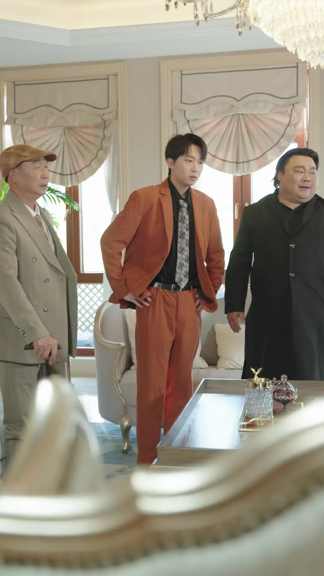 Episodio 8 de Criando hijos, aplastando enemigos