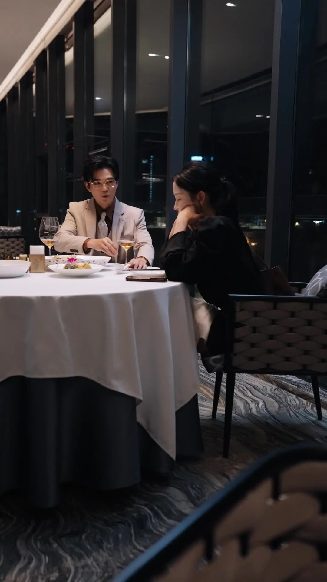 Episodio 27 de De asistente a esposa del jefe