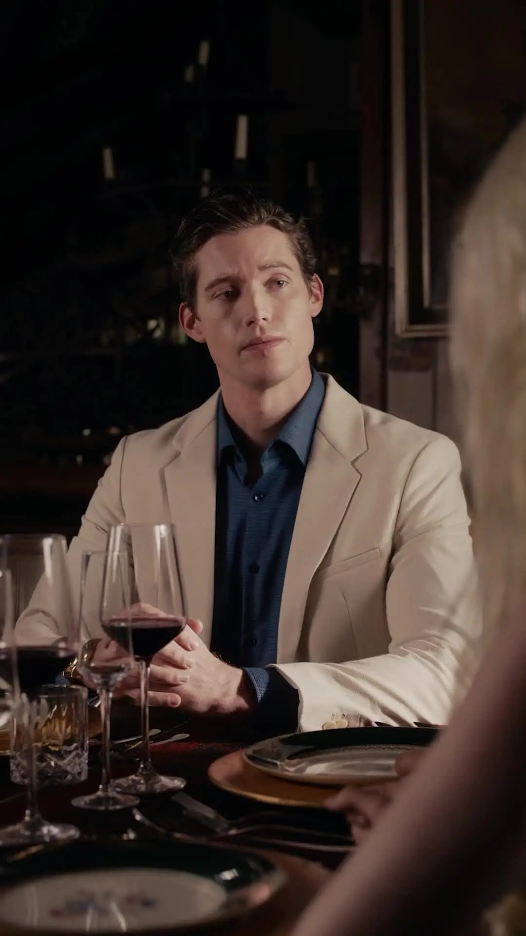 Episodio 14 de Destinada al Alfa Prohibido