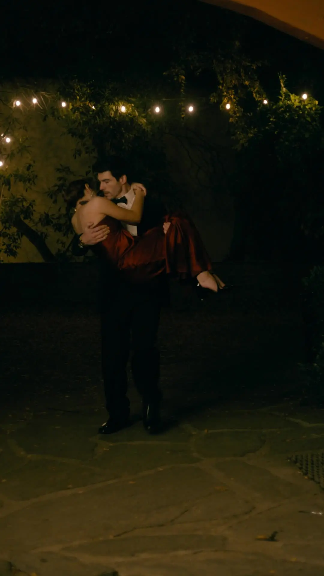 Episodio 53 de Destinado a Mi Vampiro Prohibido