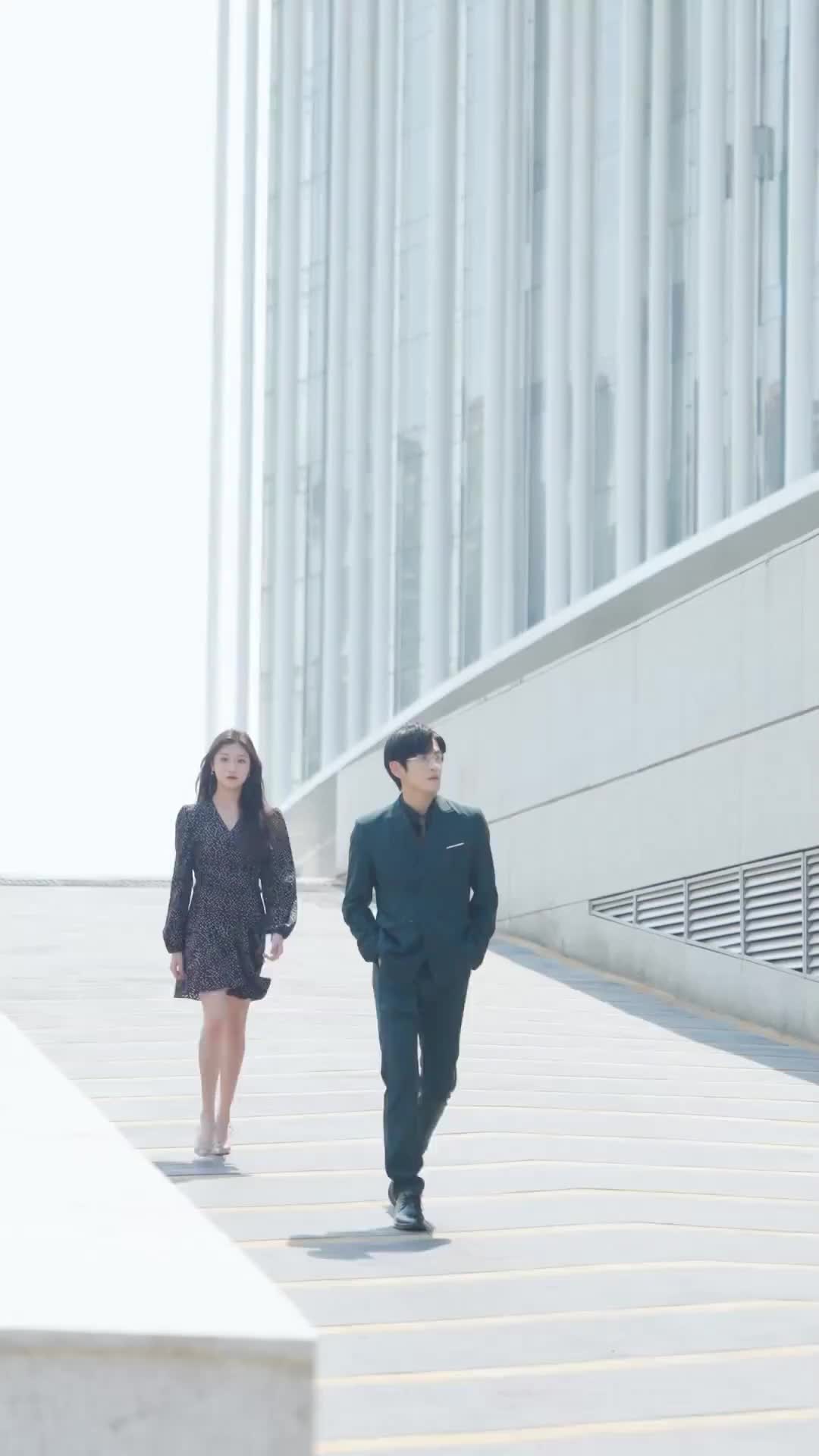 Episodio 56 de Divorciada y Ahora Nieta de un Multimillonario