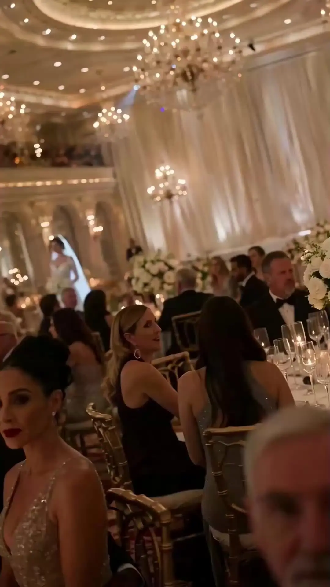 Episodio 14 de El Alfa me robó en mi boda