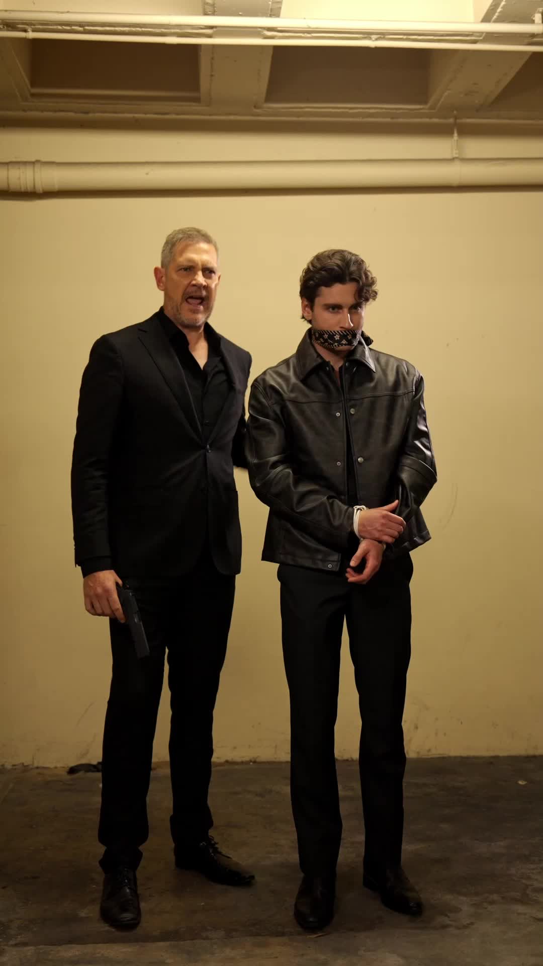 Episodio 40 de El amante ardiente de la mamá de la mafia