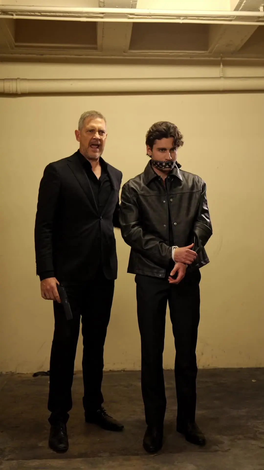 Episodio 40 de El amante ardiente de la mamá de la mafia