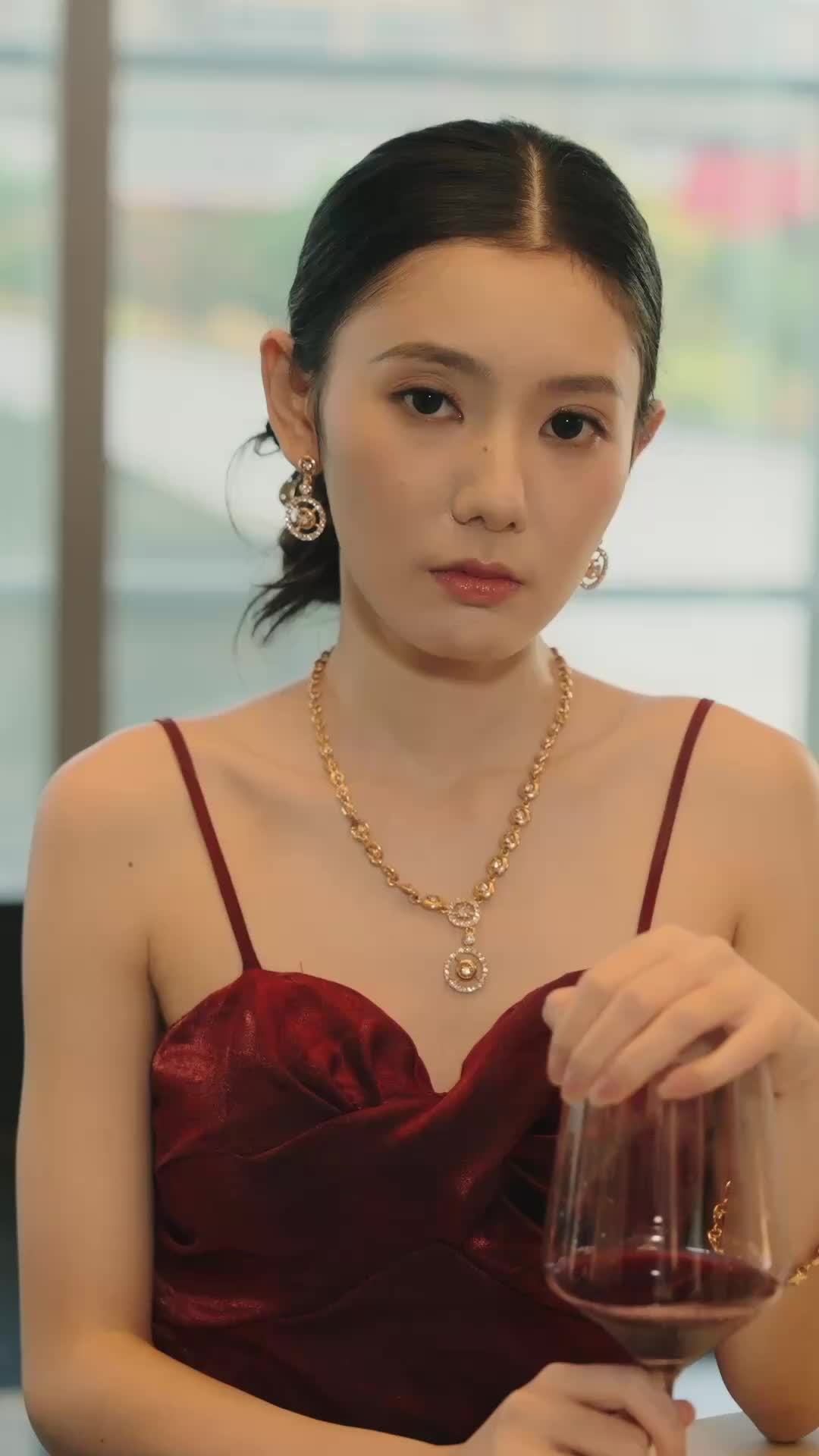 Episodio 10 de El amor la encontró en París
