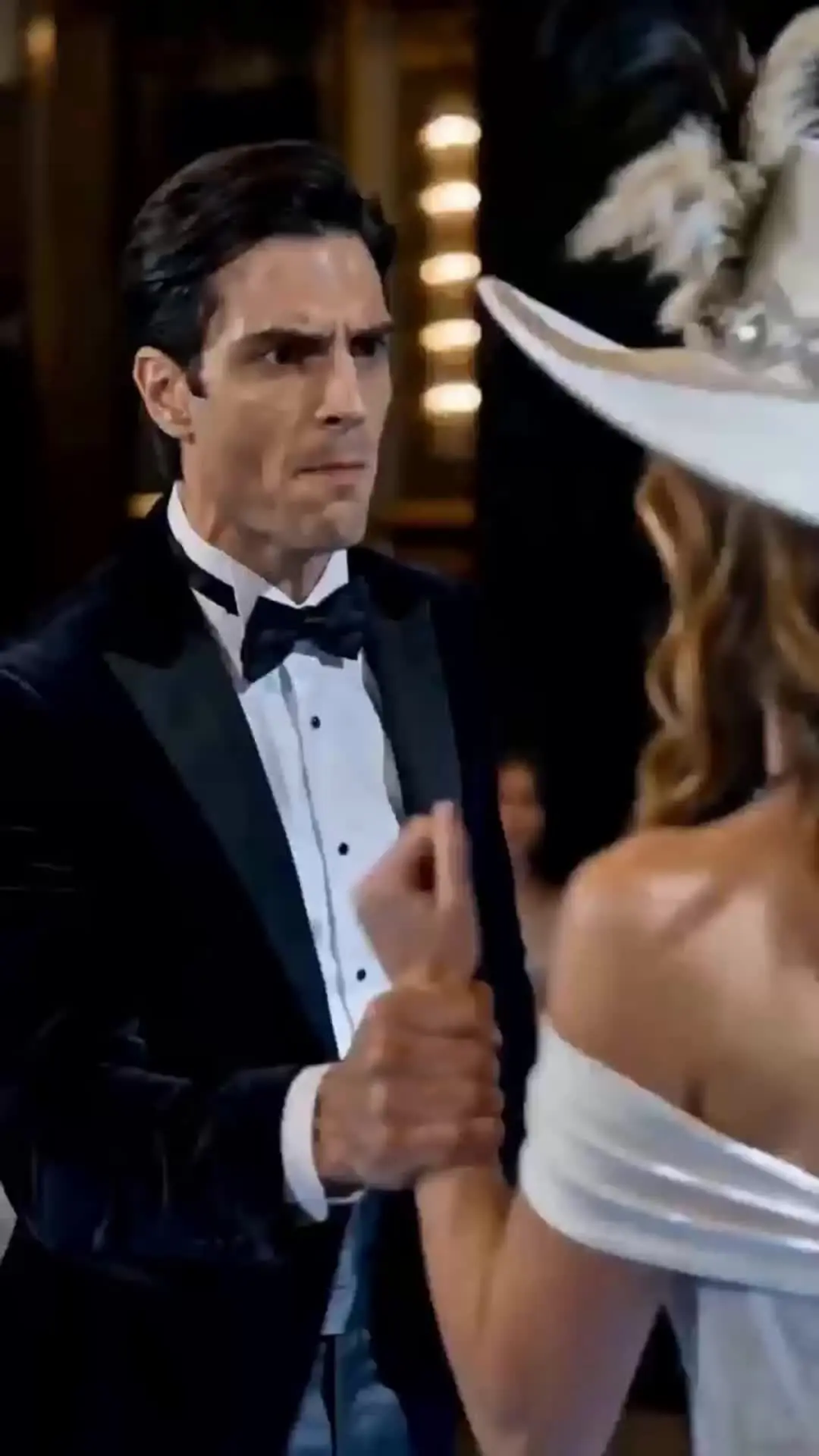 Episodio 34 de El amor llega seis años tarde