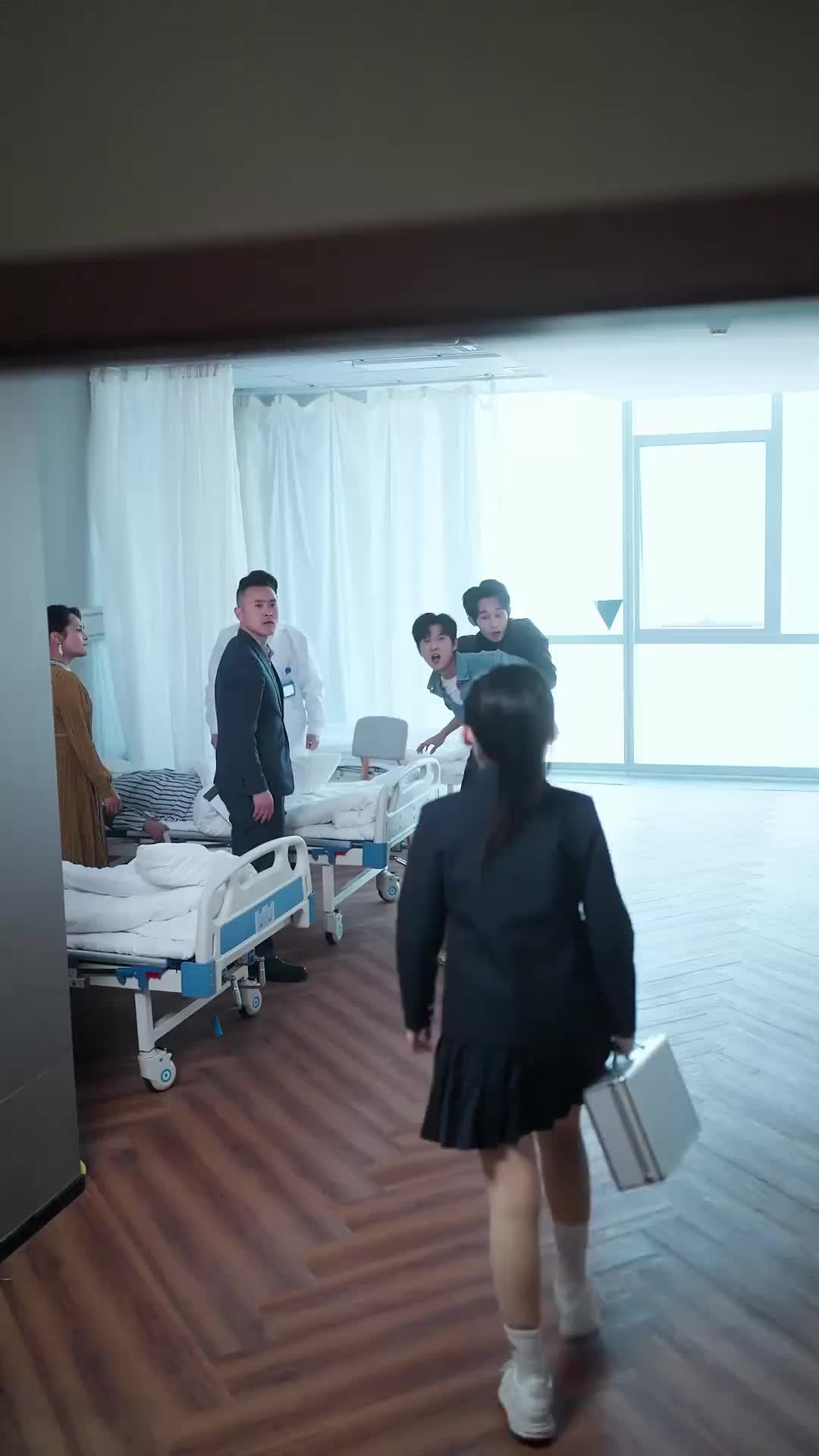 Episodio 7 de El ascenso de la heredera oculta