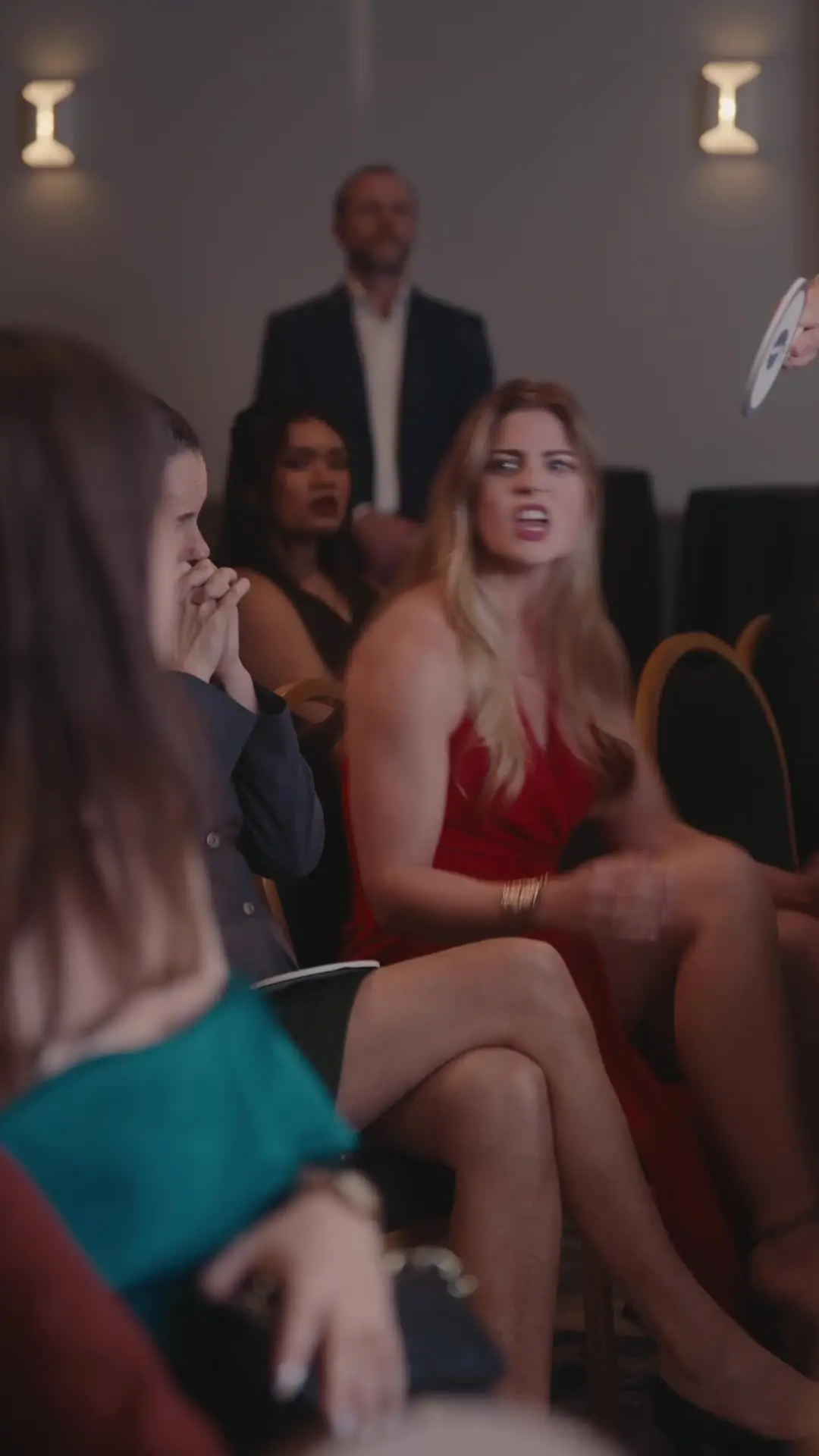 Episodio 37 de El Bombero Multimillonario y su Dulce Esposa