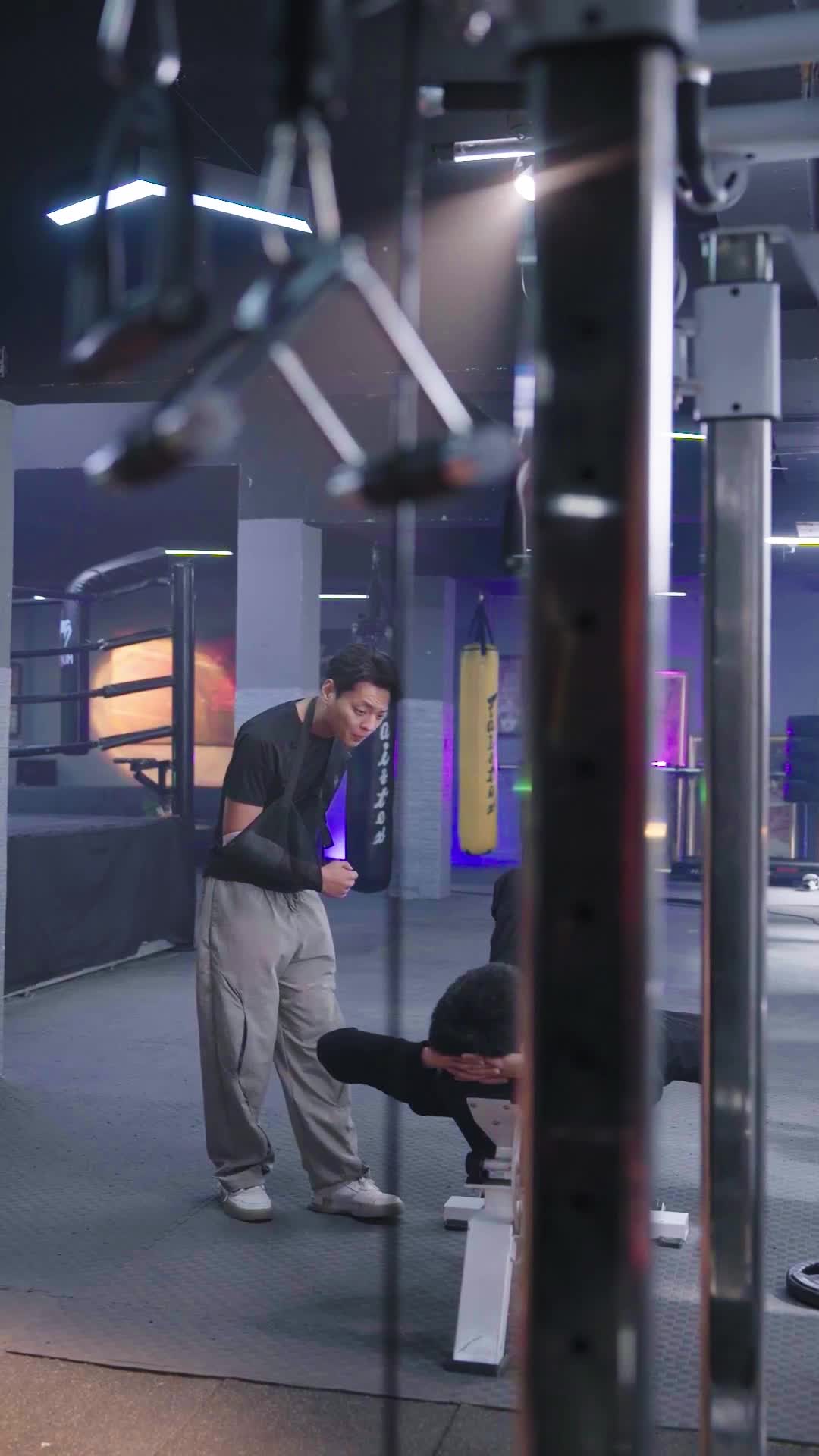 Episodio 13 de El conserje exconvicto y su heredera