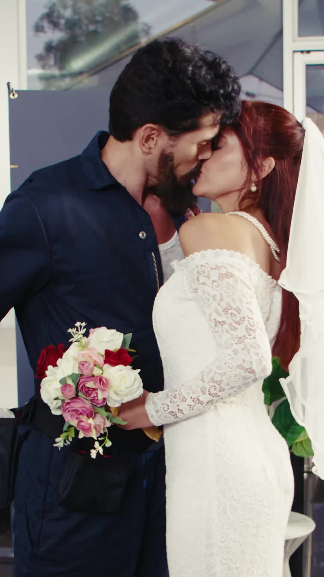 Episodio 2 de El conserje multimillonario y su novia intercambiada