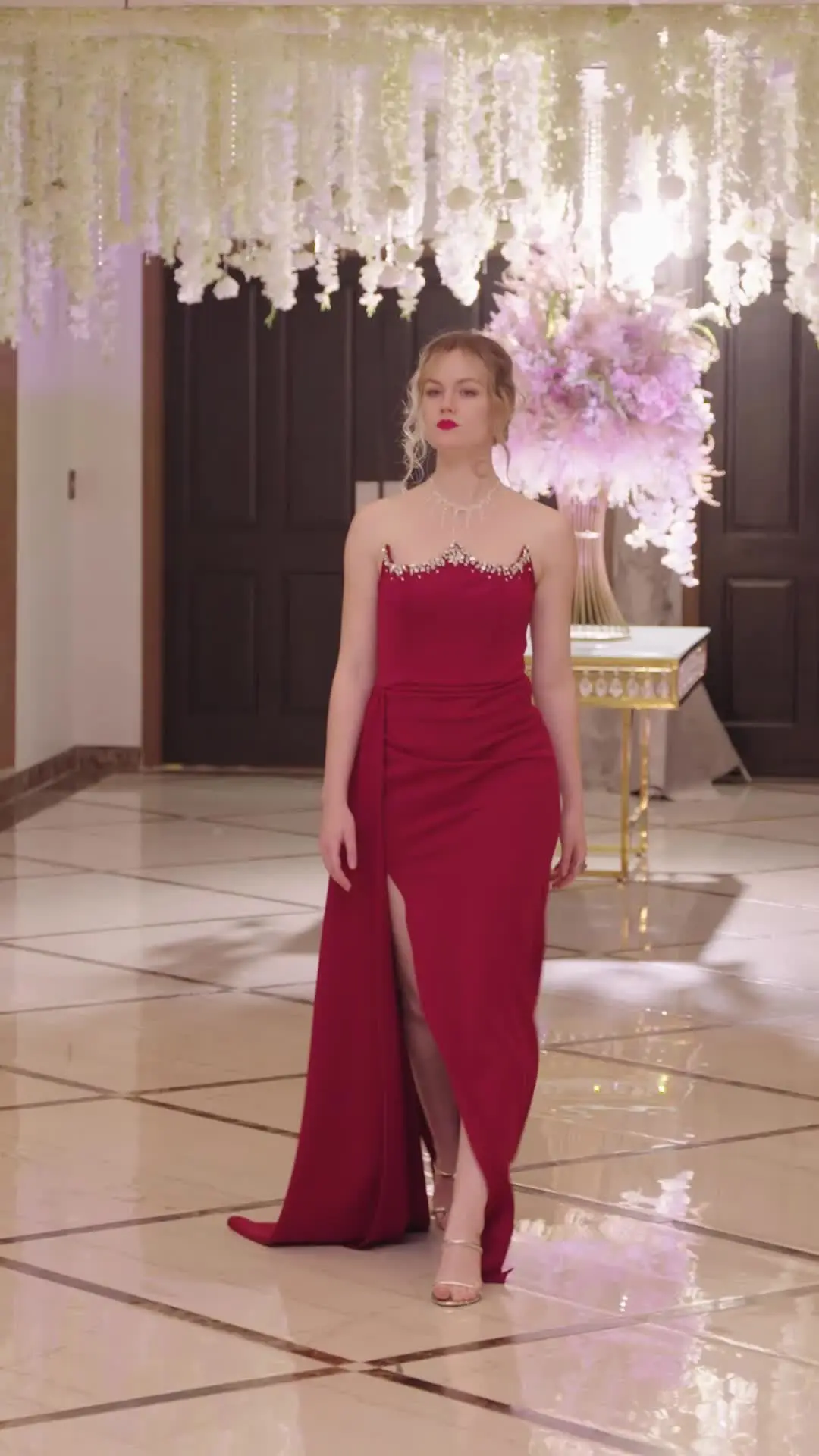 Episodio 21 de El divorcio me separó del Alfa, pero aún sigo brillando