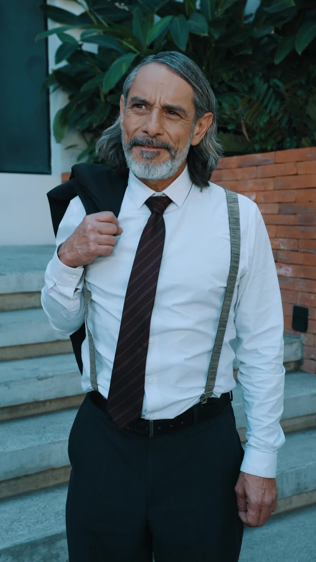 Episodio 7 de El Enigma del Billonario Enmascarado