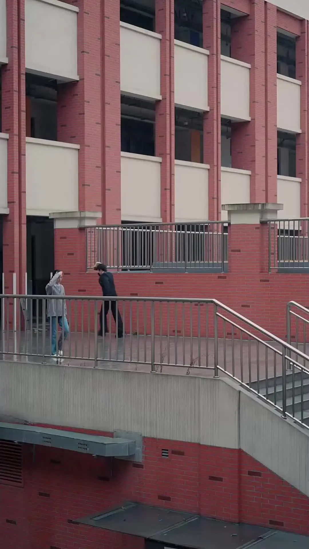 Episodio 5 de El rebelde y la erudita