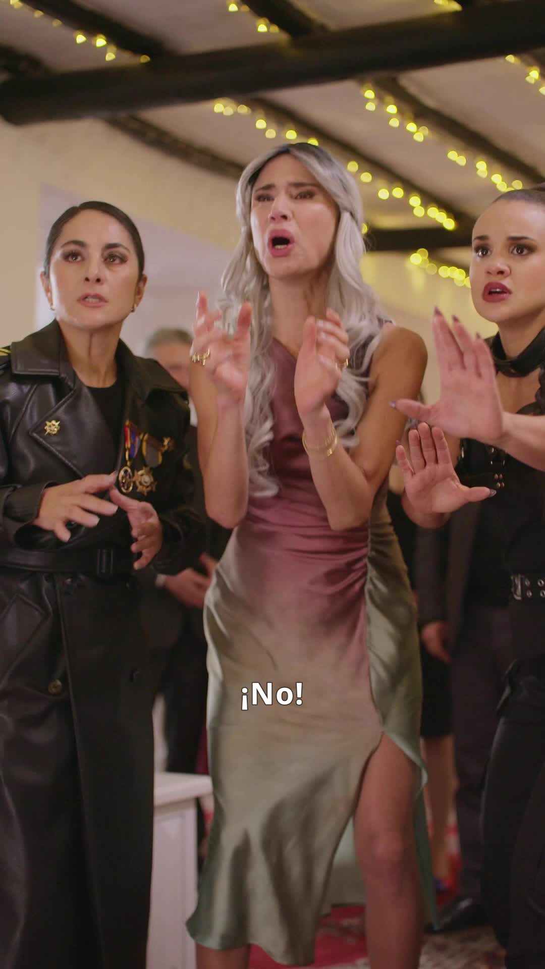Episodio 30 de El Regreso De La Reina