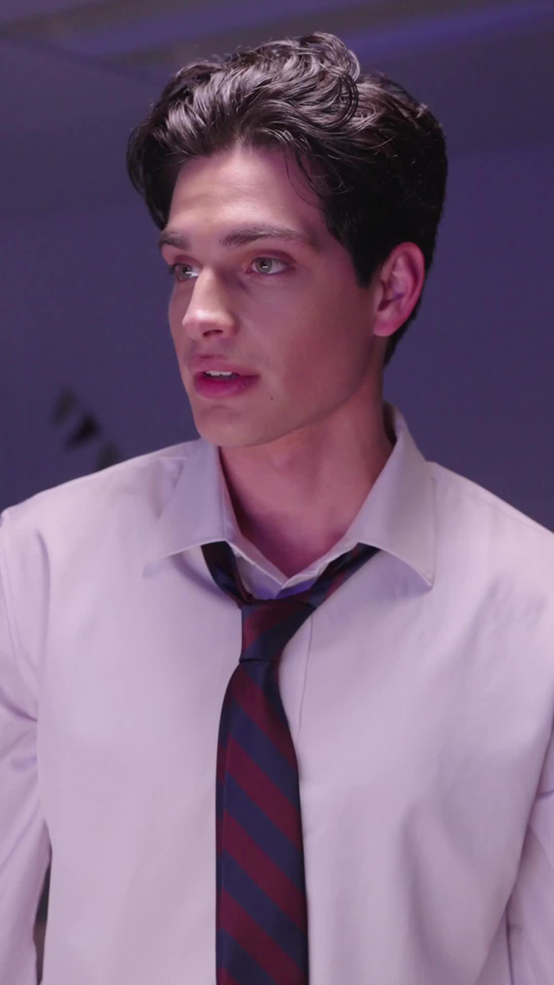 Episodio 52 de El Sucio Secreto de mi Hermanastro