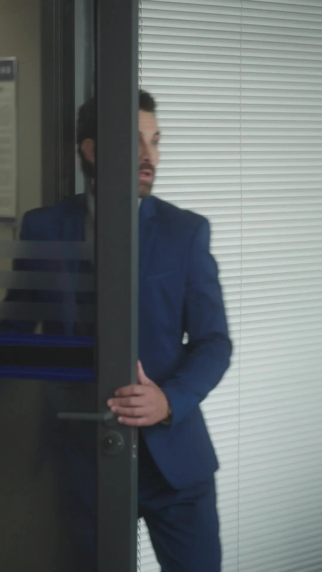 Episodio 42 de Enamorándome del papá general de mi ex