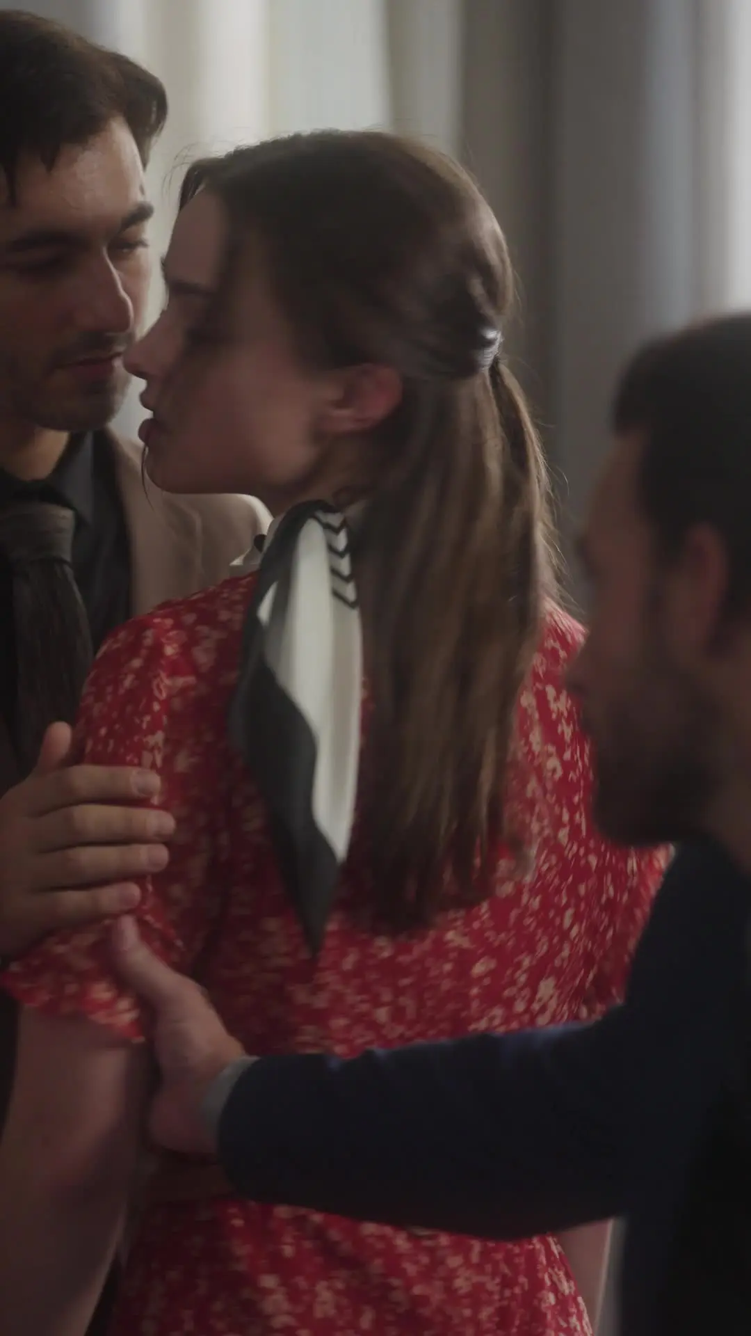 Episodio 49 de Enamorándome del papá general de mi ex