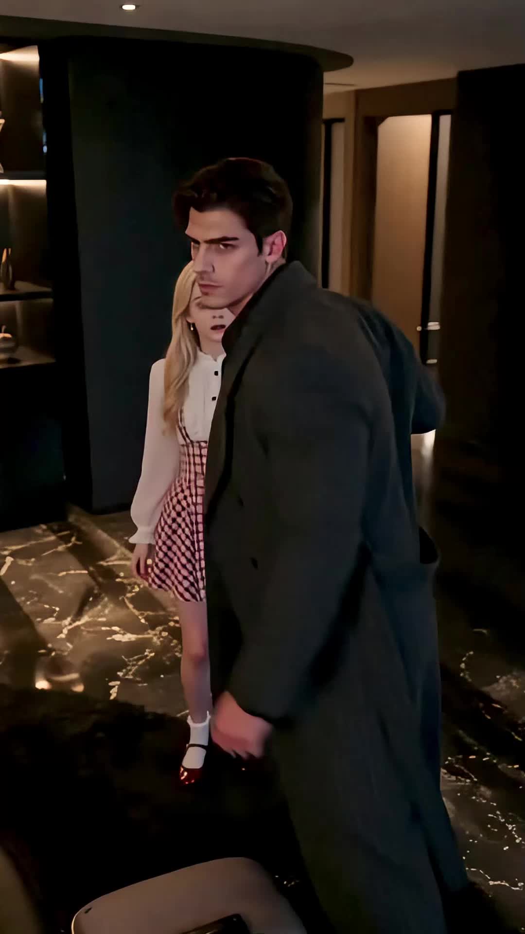 Episodio 4 de Encerrada por el jefe de la mafia