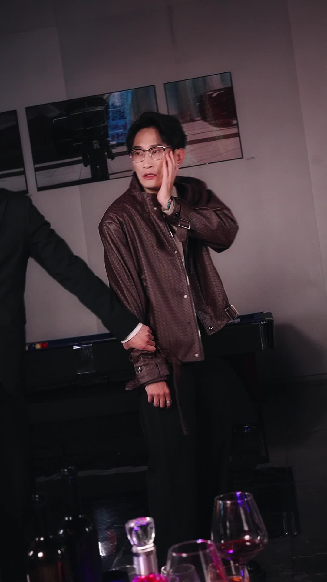 Episodio 10 de Guardaespaldas joven, señorita invencible