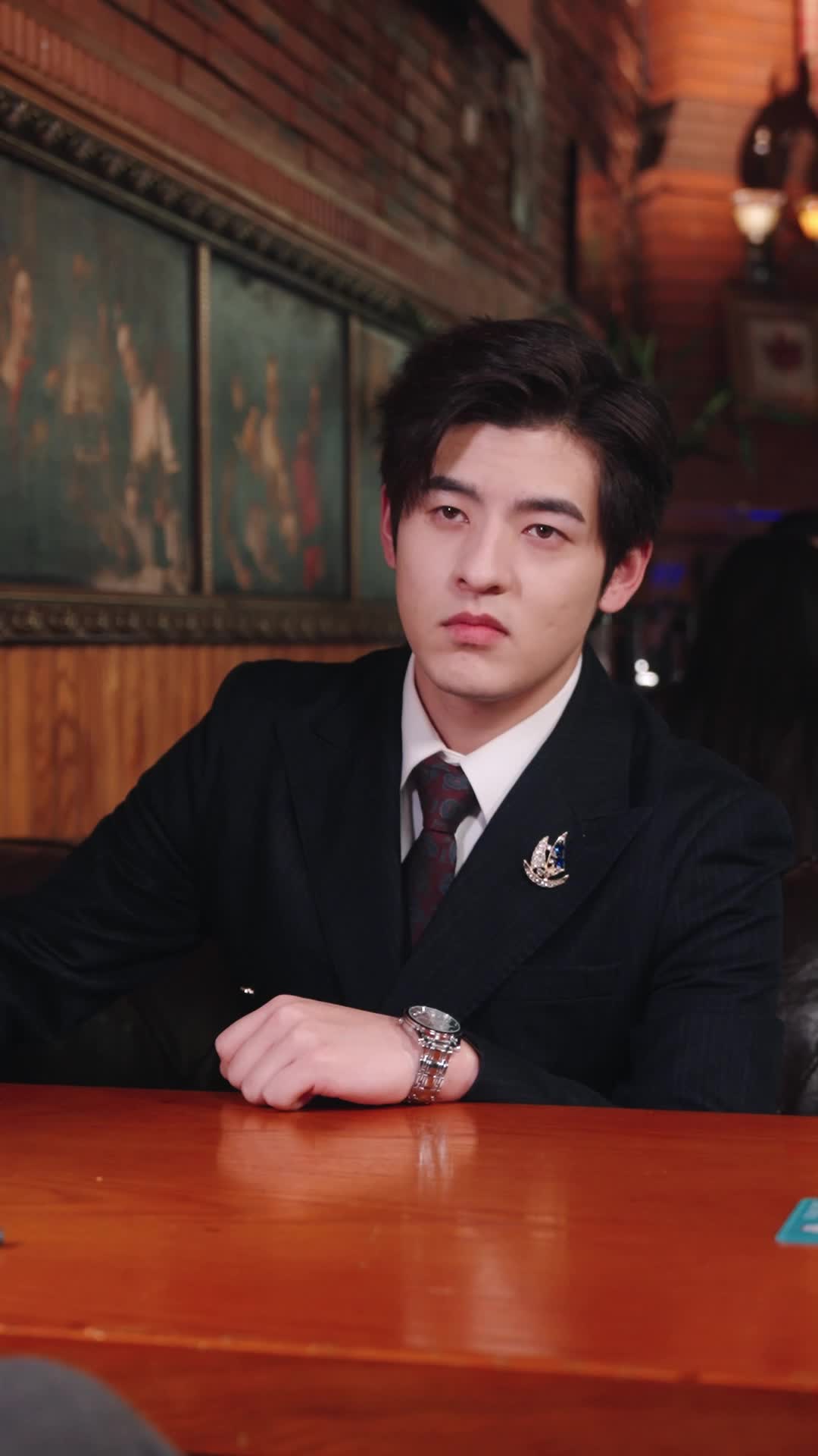 Episodio 48 de Guardaespaldas joven, señorita invencible