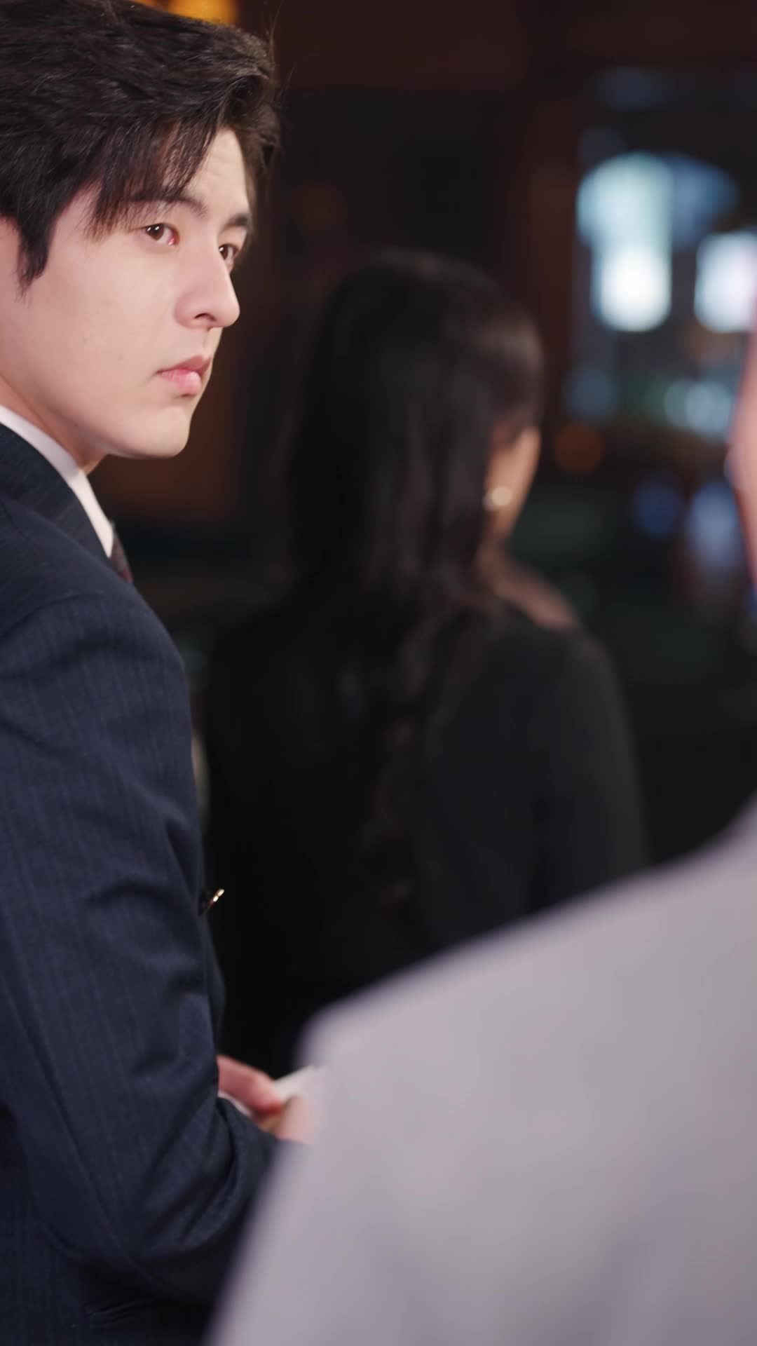 Episodio 49 de Guardaespaldas joven, señorita invencible