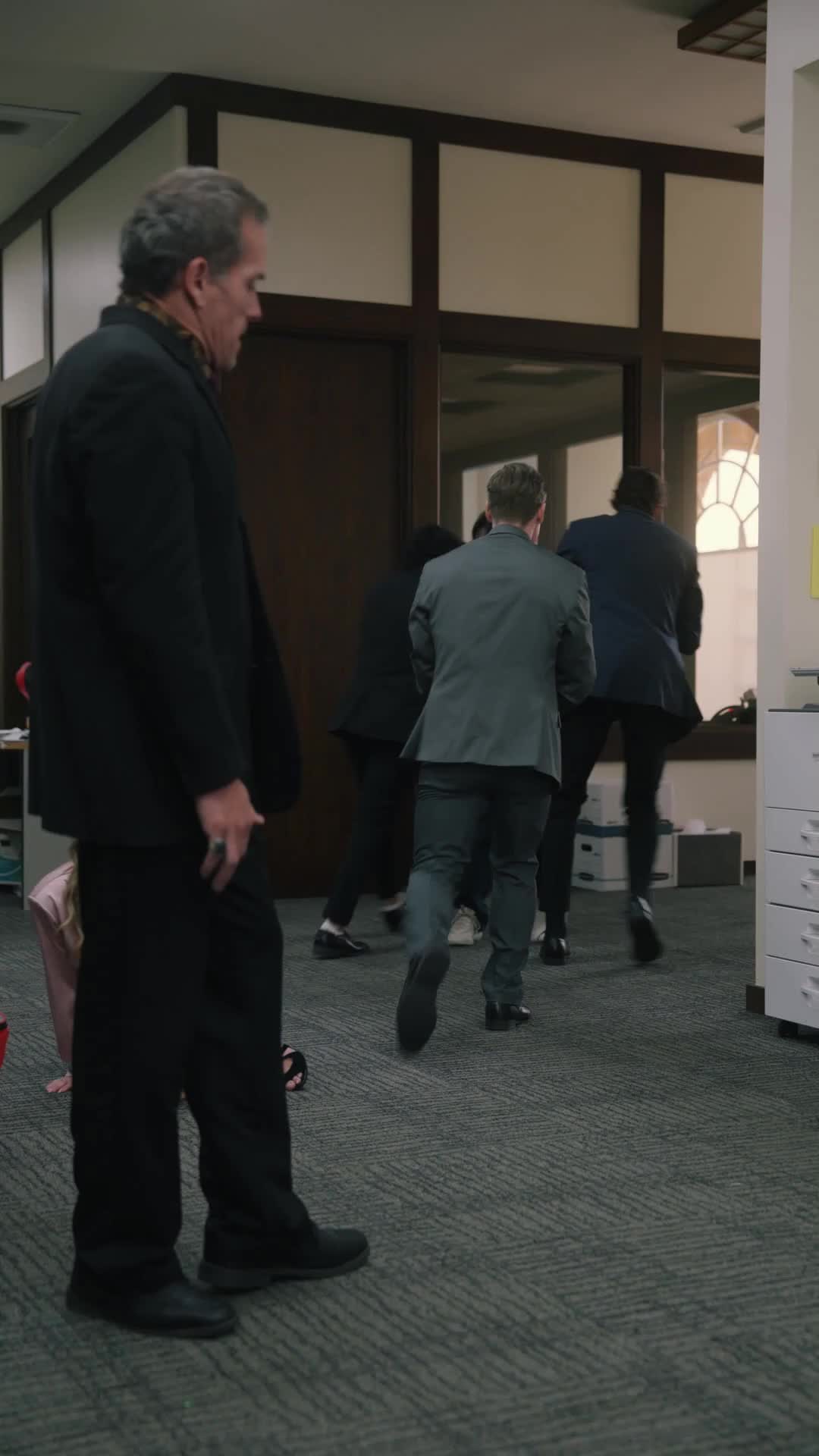 Episodio 61 de Hey jefe, su empresa está siendo bombardeada