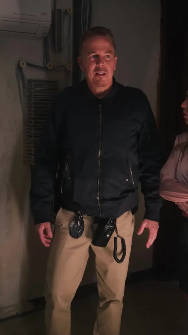 Episodio 69 de Hey jefe, su empresa está siendo bombardeada