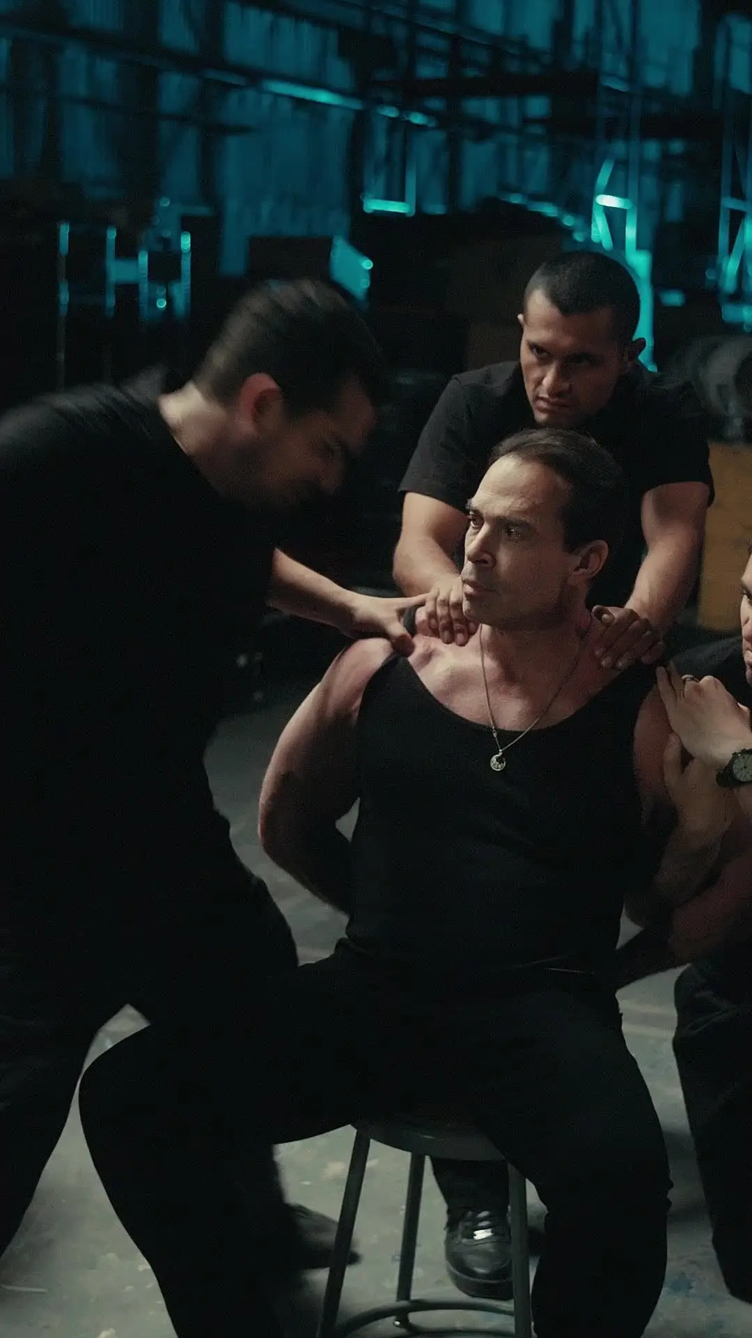 Episodio 23 de Hijo de la mafia: inquebrantable ante la traición