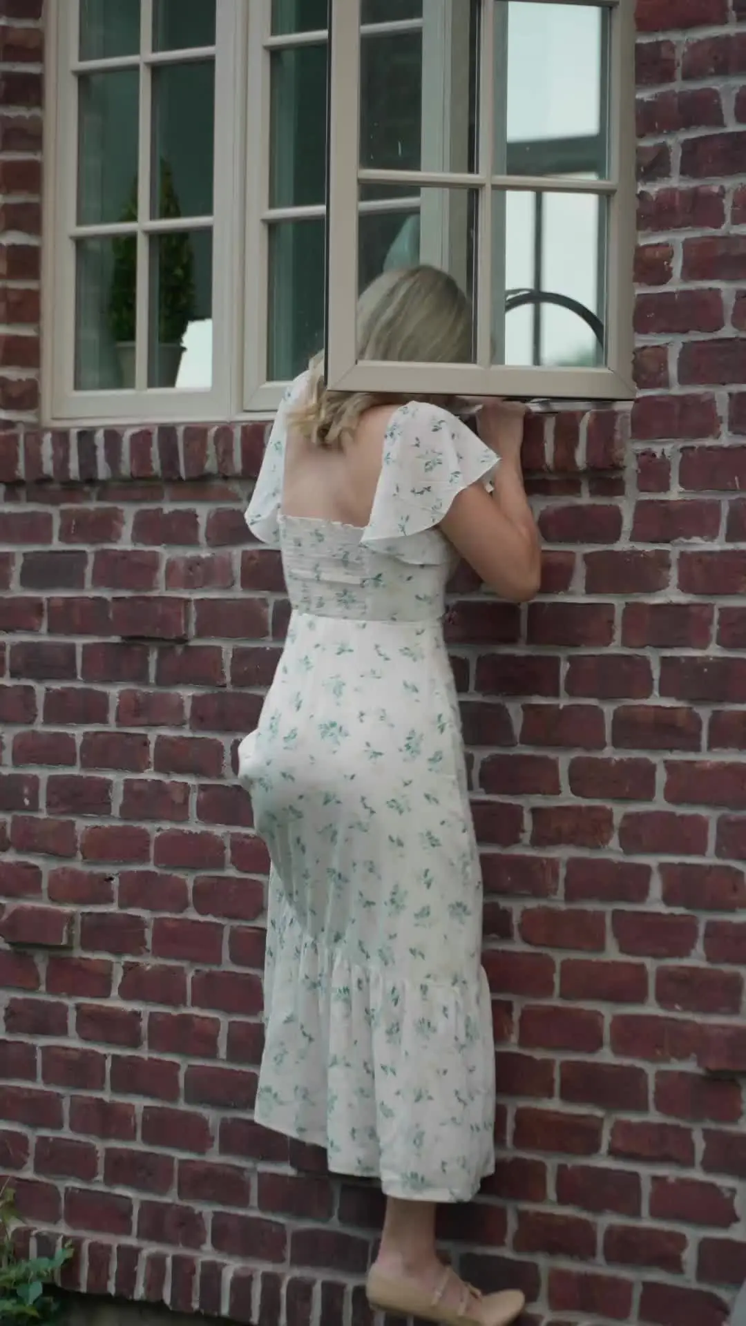 Episodio 10 de La adorable esposa del señor Hills