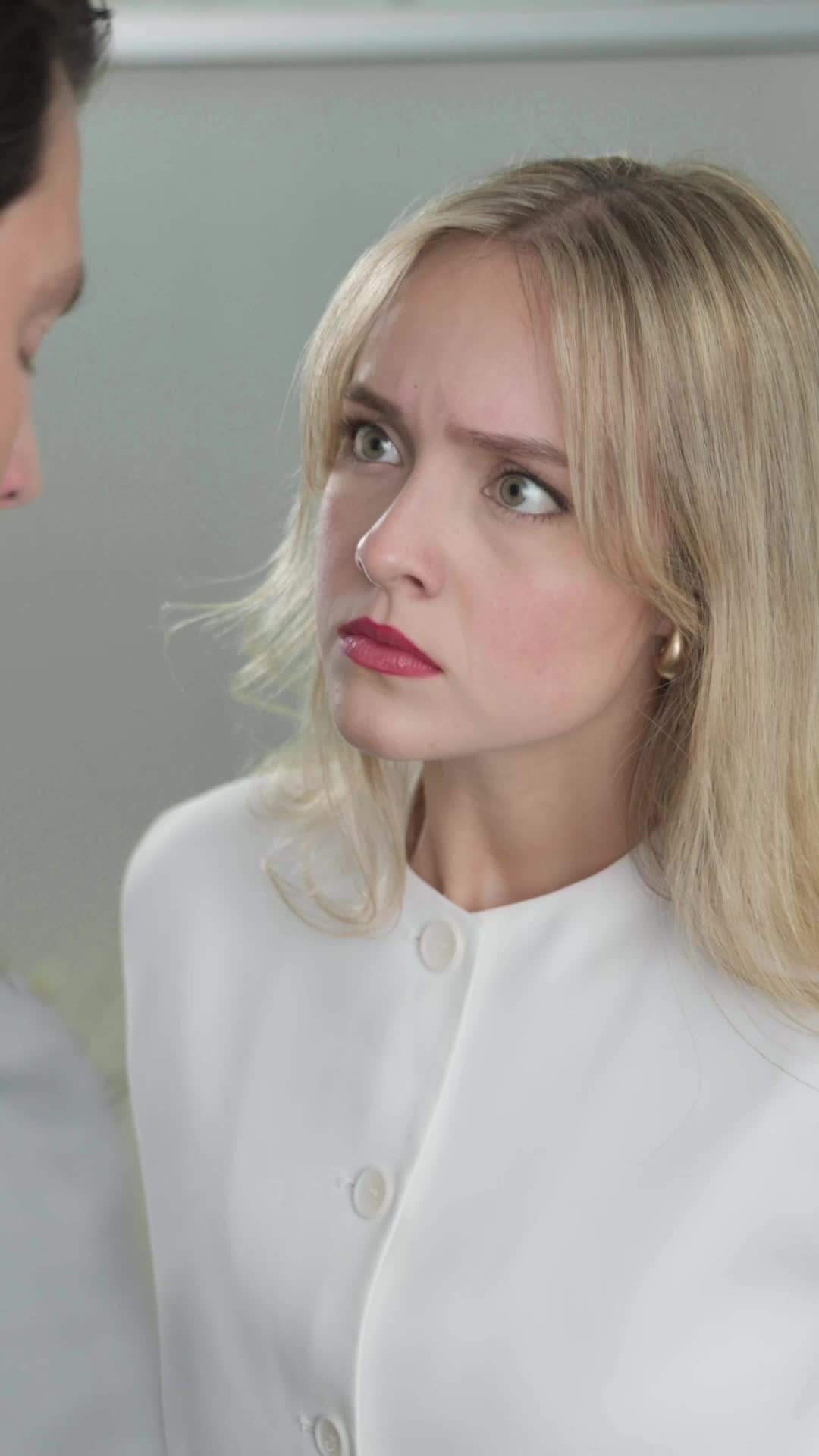 Episodio 50 de La adorable esposa del señor Hills