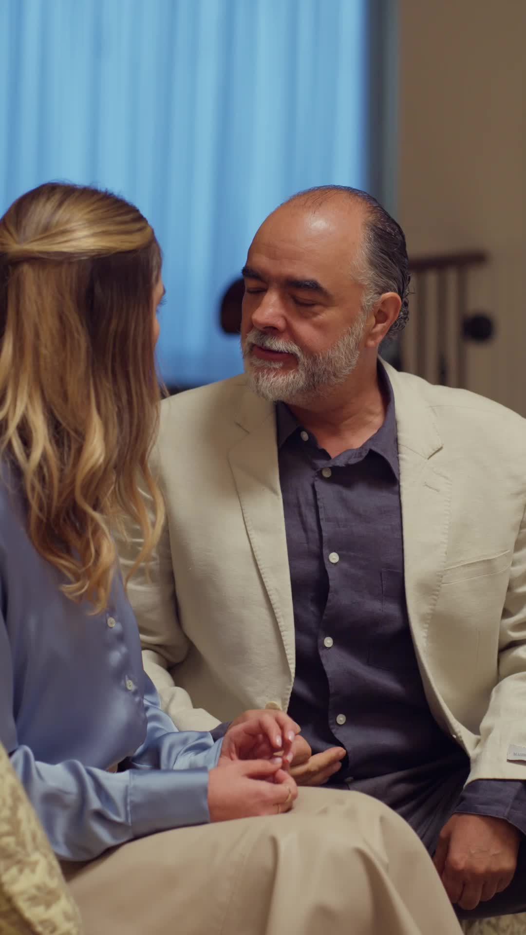 Episodio 11 de La doble vida de una heredera multimillonaria