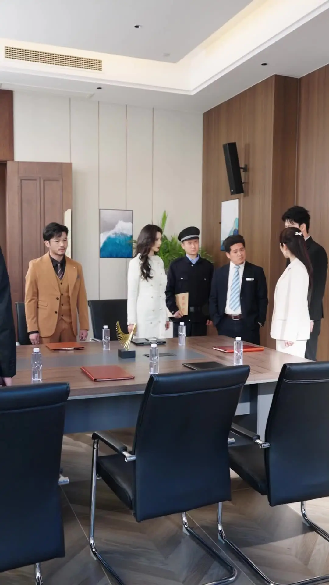 Episodio 40 de La esposa despreciada se convierte en presidenta