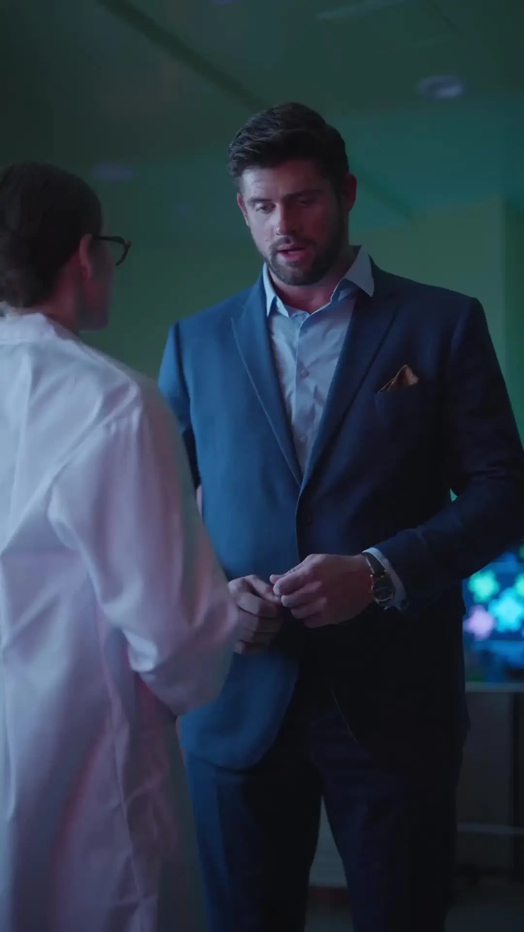 Episodio 4 de La esposa falsa del multimillonario