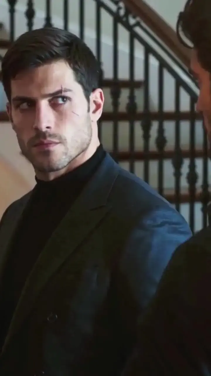 Episodio 9 de La esposa fugitiva de los reyes gemelos de la mafia