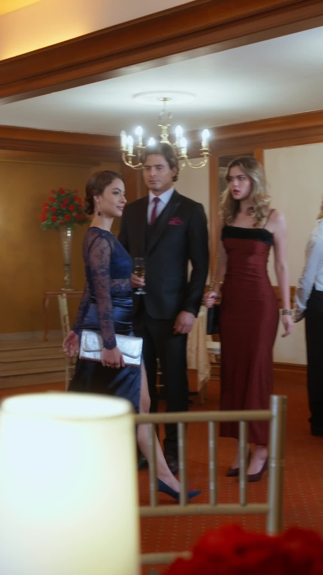 Episodio 25 de La heredera castiga a su esposo
