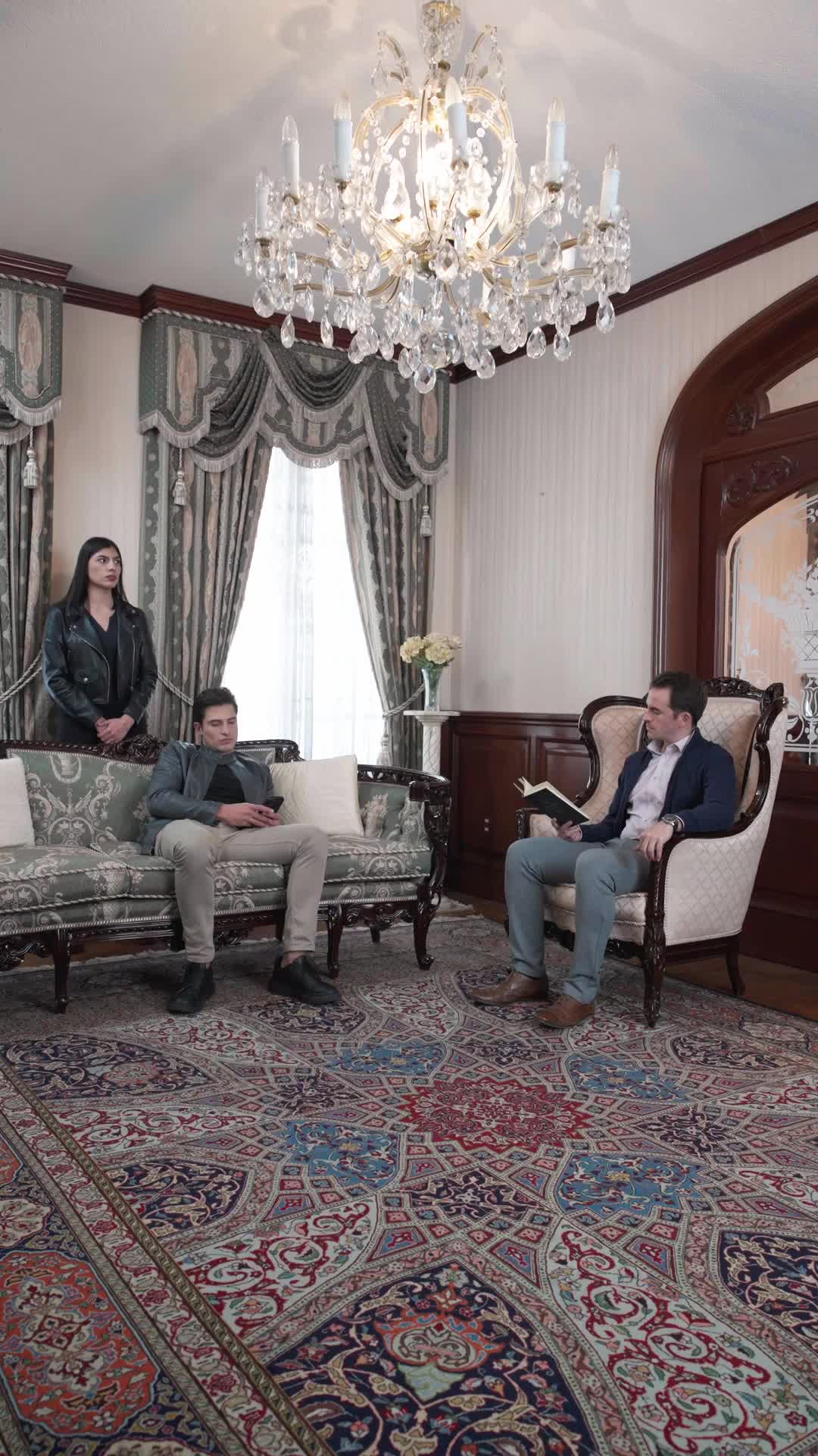 Episodio 17 de La Heredera Contrataca