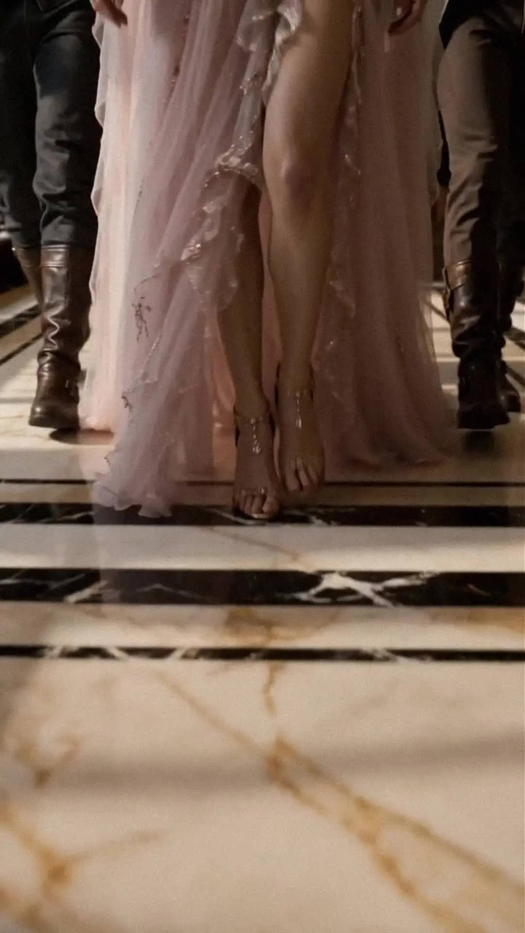 Episodio 8 de La novia robada del rey Alfa