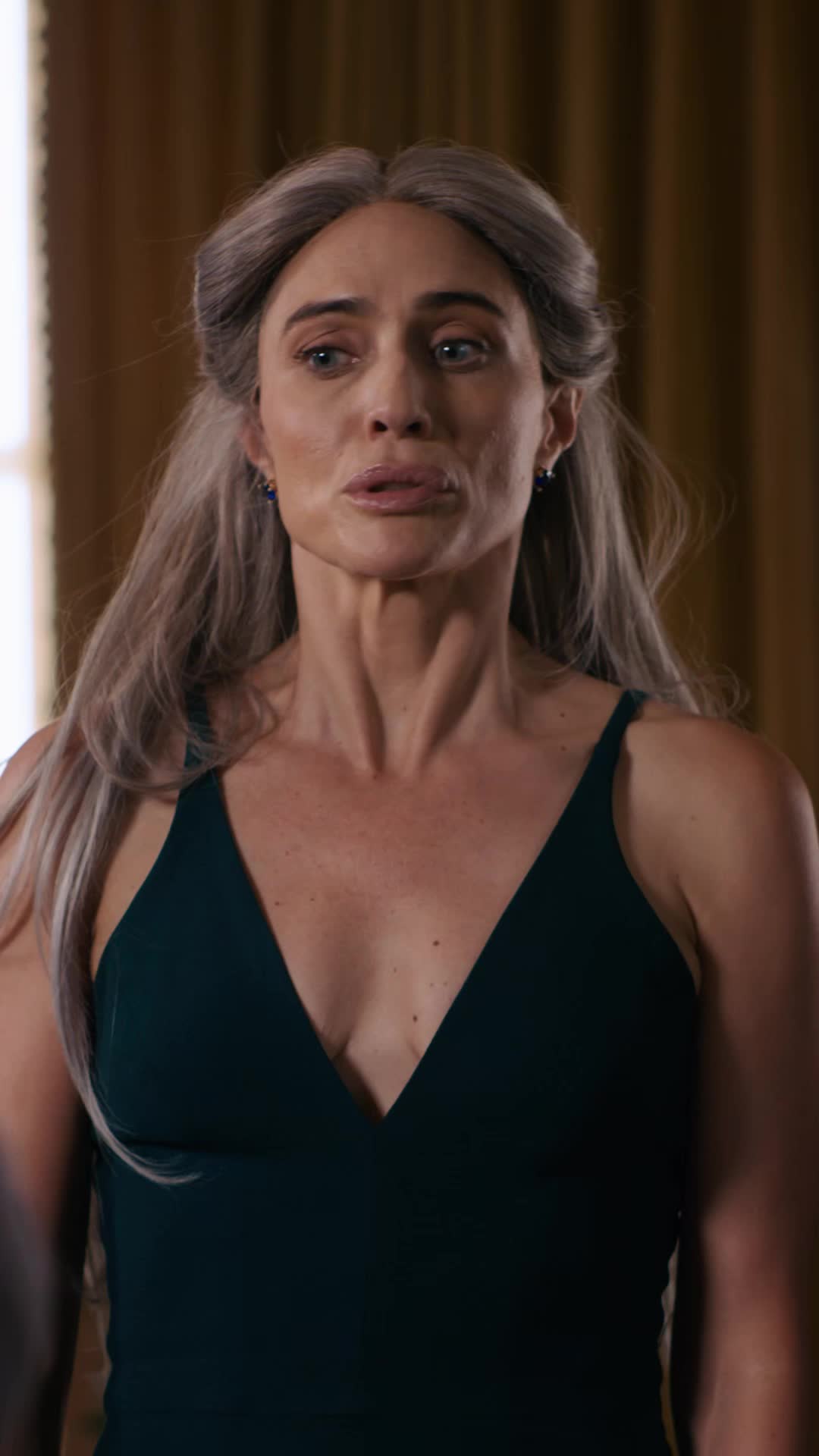 Episodio 30 de La Reina Lobo Alfa Regresa