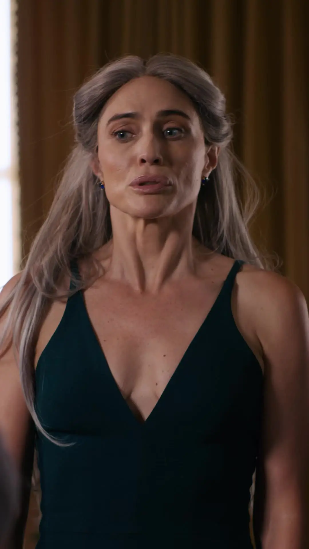 Episodio 30 de La Reina Lobo Alfa Regresa